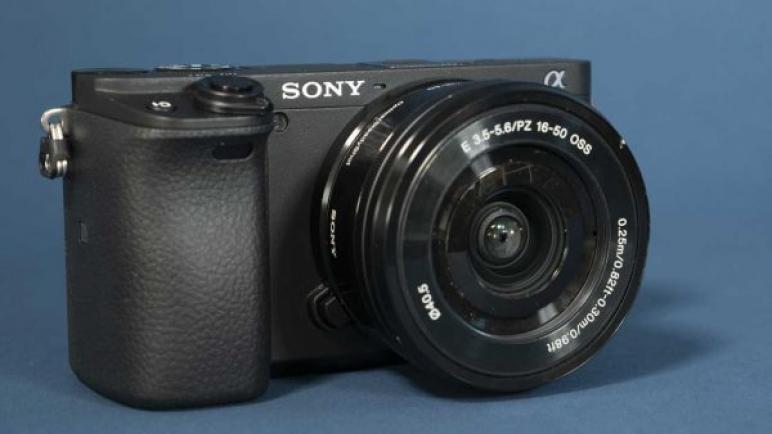 مراجعة كاميرا سوني الجديدة Sony A6400: دقة فيديو 4k وتركيز تلقائي