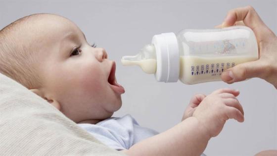 أفضل أنواع فيتامين د للرضع مع الحليب الصناعي